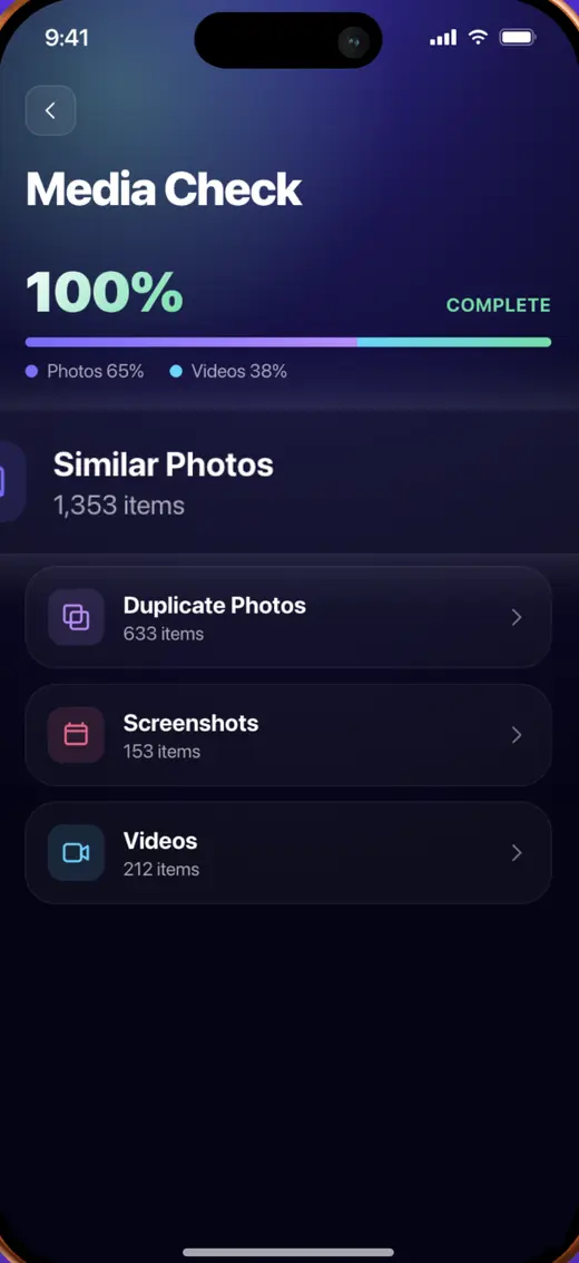The Media Check screen in Roomy: the scan at 100 per cent complete, with Similar Photos, Duplicate Photos, Screenshots and Videos listed, each with an item count.